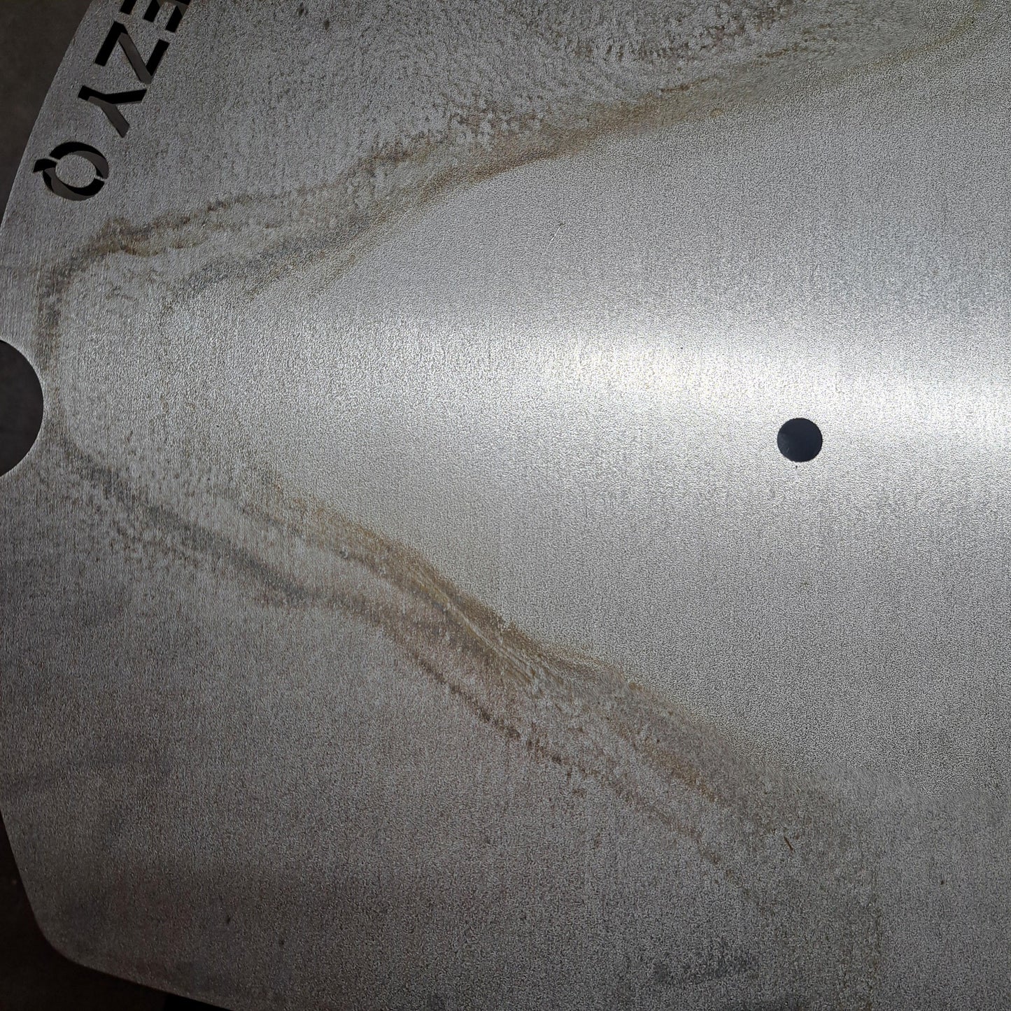 Heavy-duty stainless steel grill plate for outdoor BBQ use